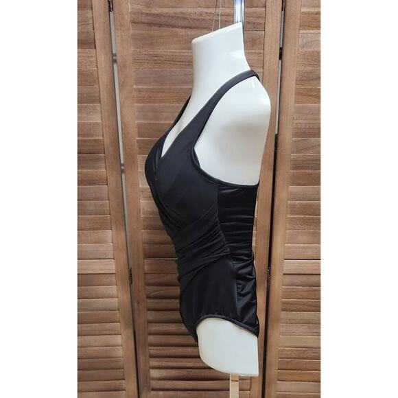 Miraclesuit Must Haves Oceanus One Piece Swimsuit Black Size 8 Slimming Shaping - Picture 3 of 8